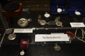 Recklinghausen-2016-43-Hidding-Schuluhren.JPG